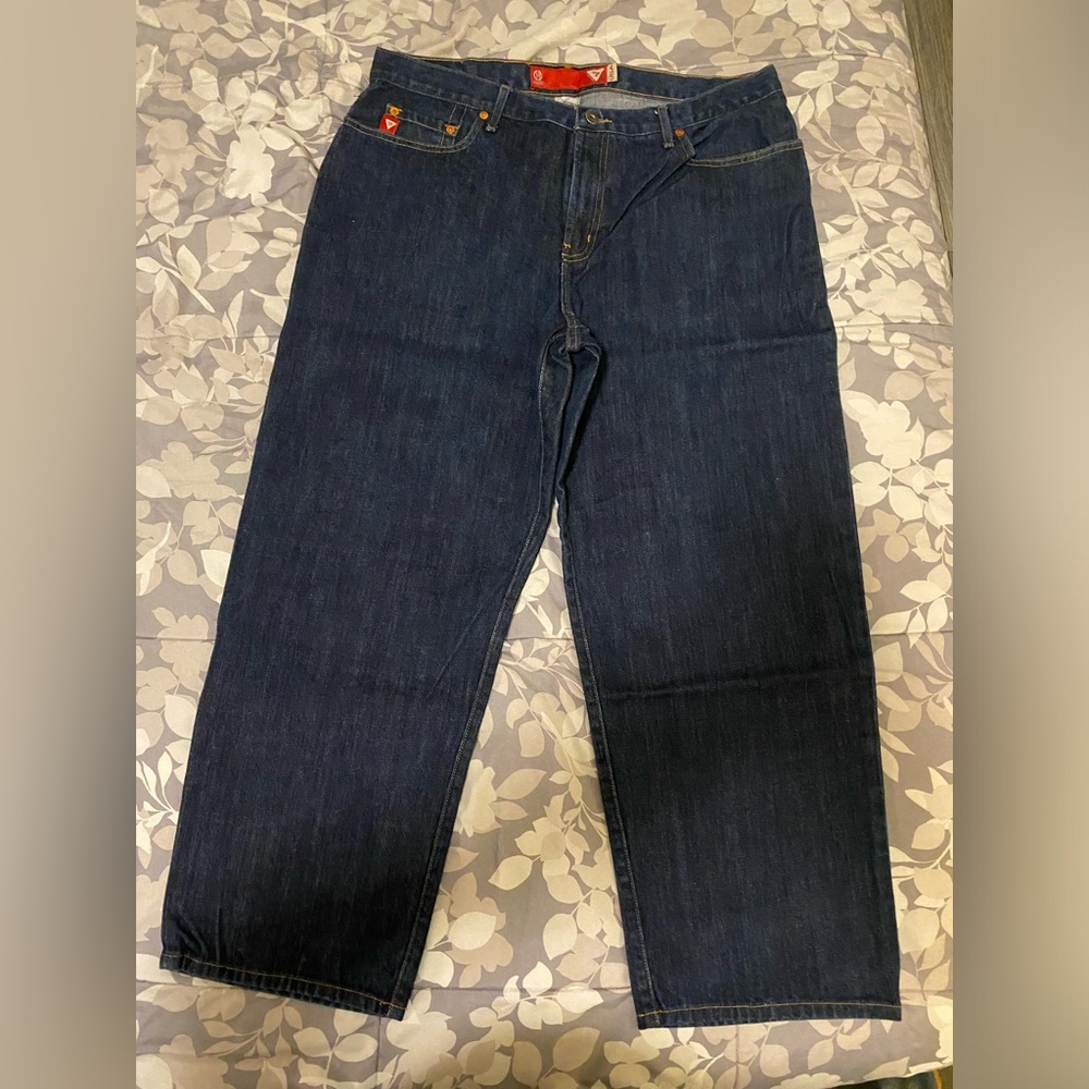 GUESS jeans,